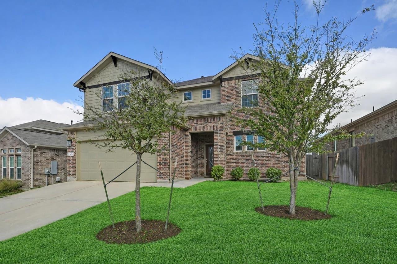 1022  Cherrystone Loop photo 2