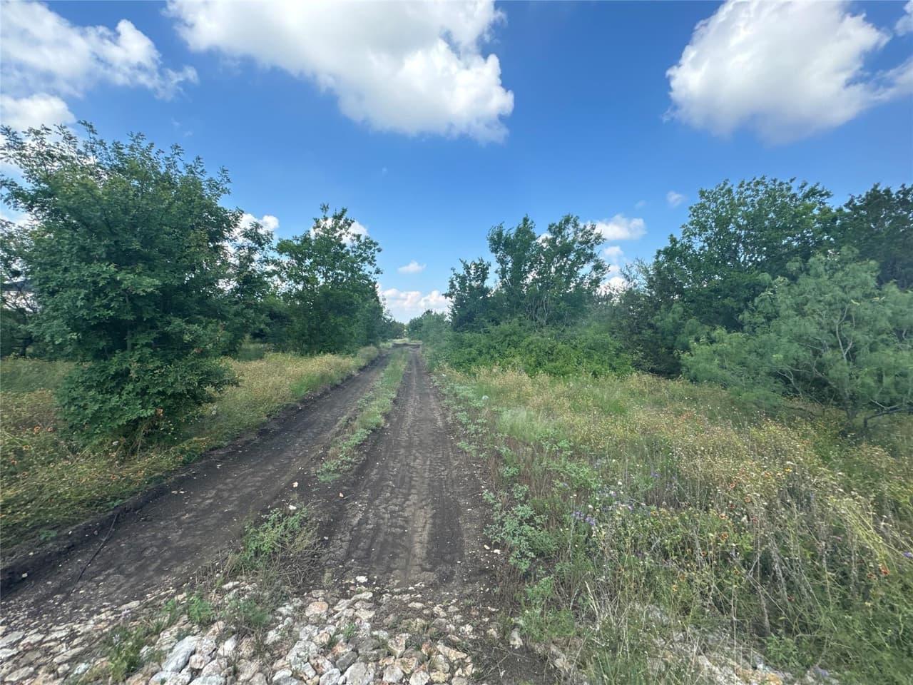3000  Sunrise Rd
