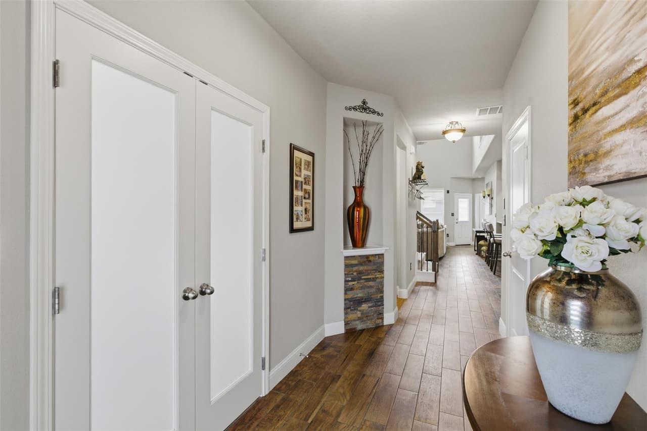 483  Algaroba Loop photo 4
