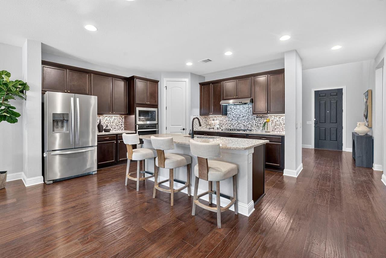8905  Moccasin Path photo 4