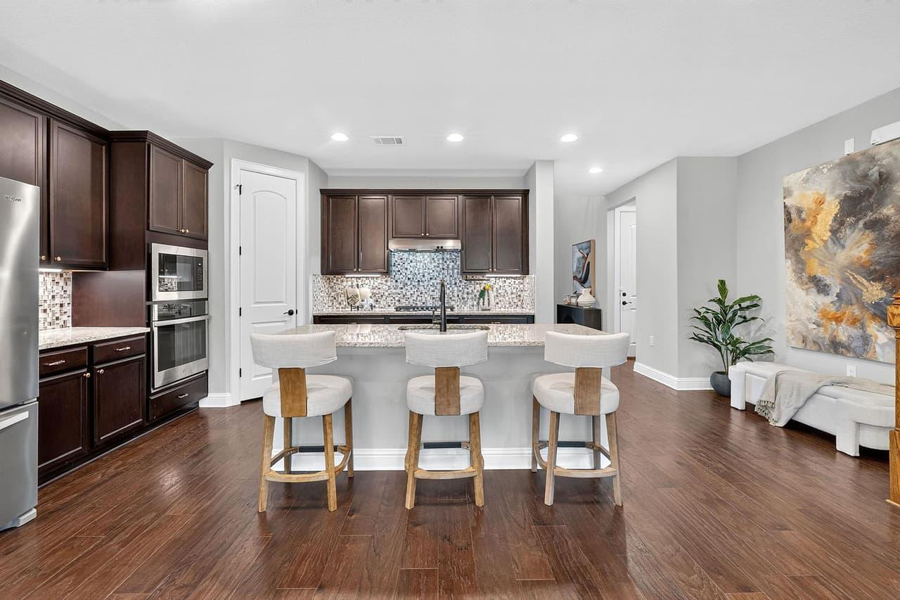 8905  Moccasin Path photo 5