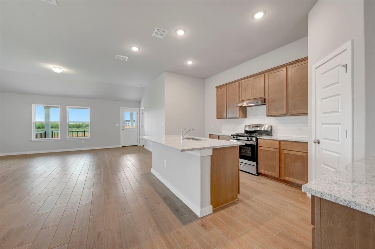 10108  Majestic Hawk Way photo 6