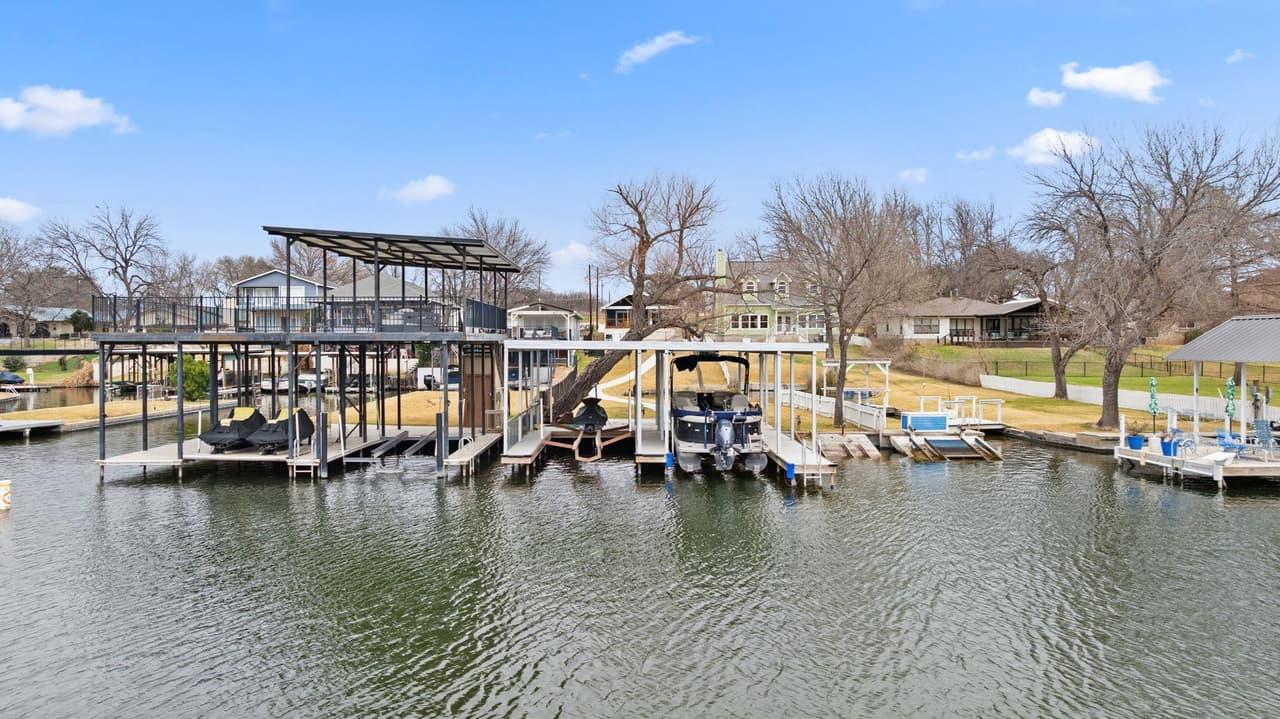 2028  Williams Lakeshore None photo 3