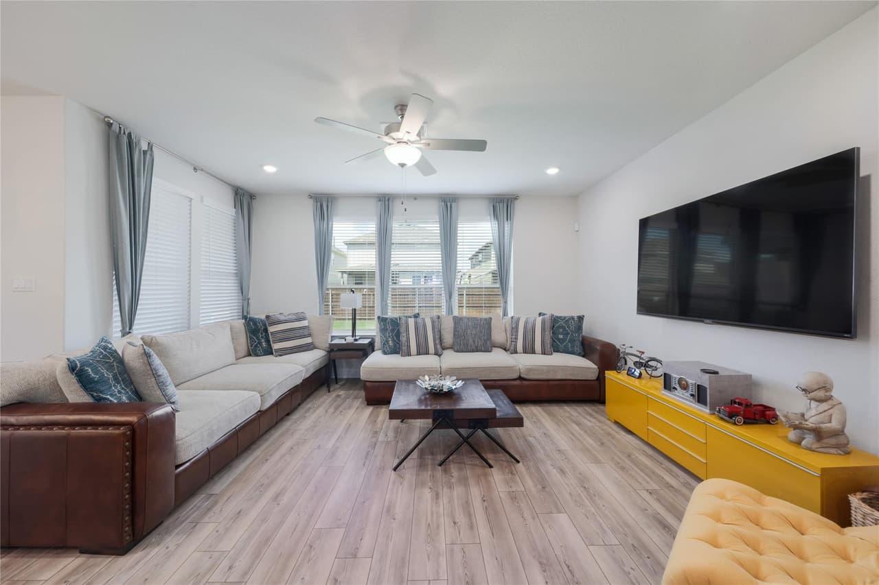 141  Janelle Ln photo 6