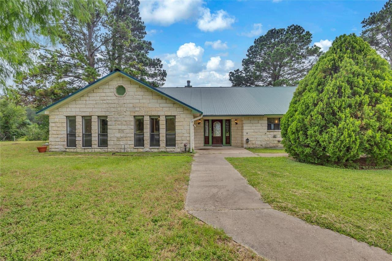 116  Shore Front Dr