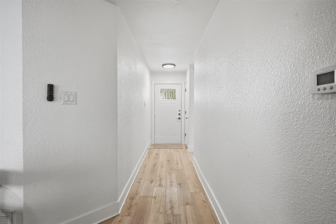 12106  Carnforth Dr photo 5
