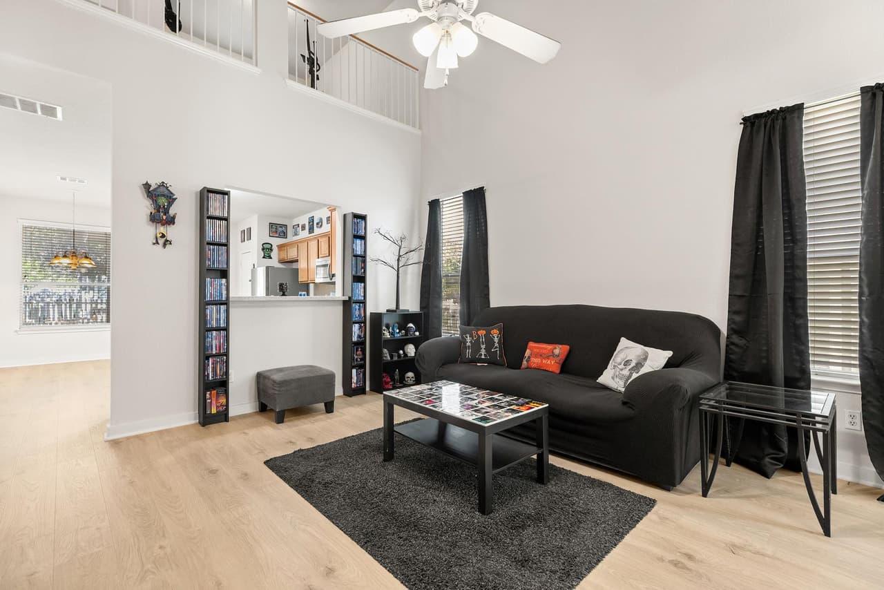 1012  Monadale Trl photo 6