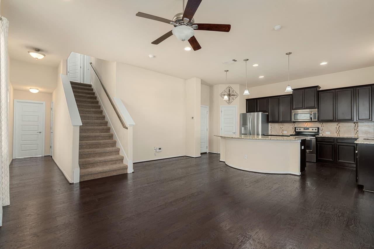 2105  Town Centre Dr  #36 photo 6