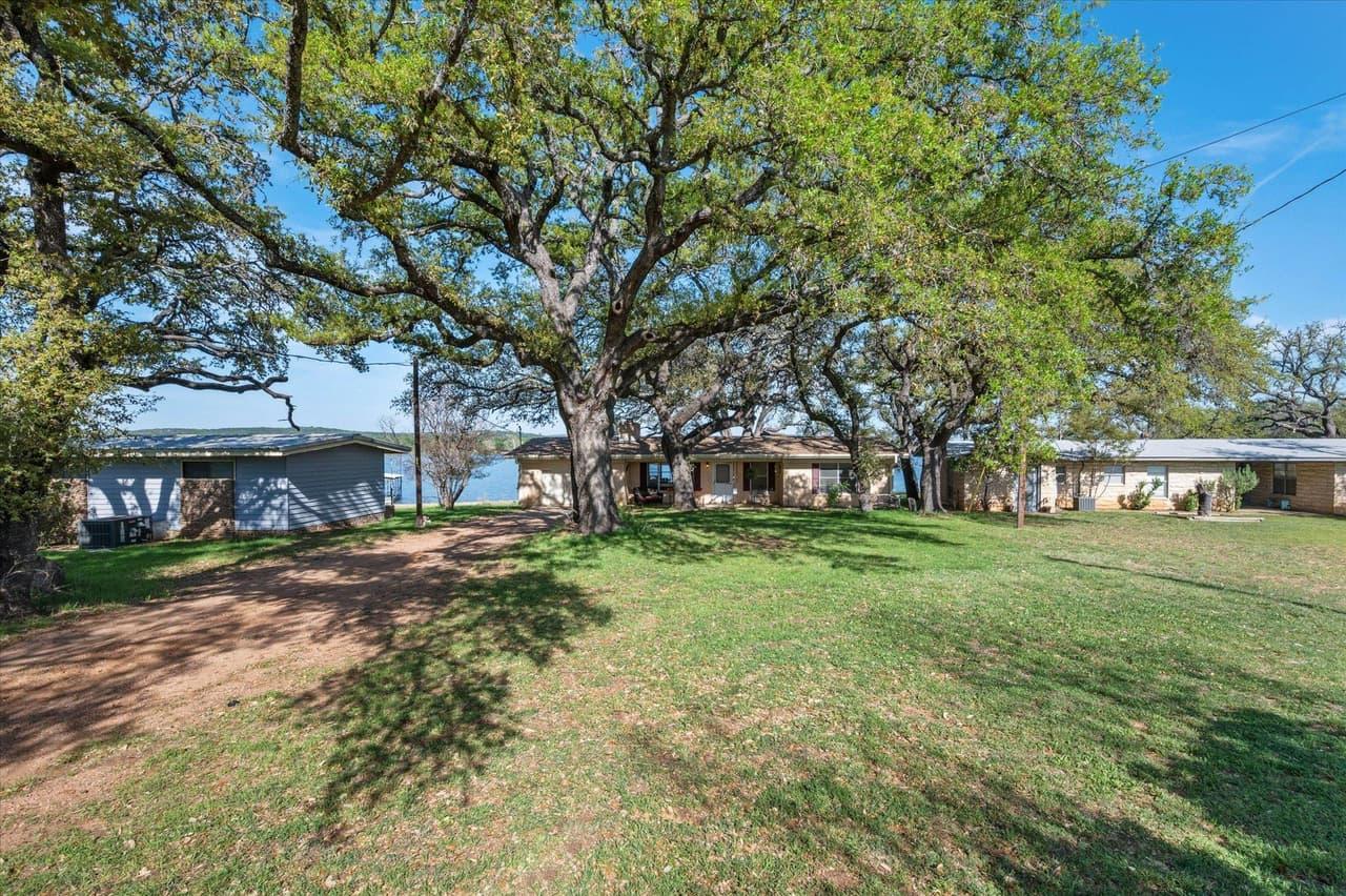 210  Lake Loop photo 3