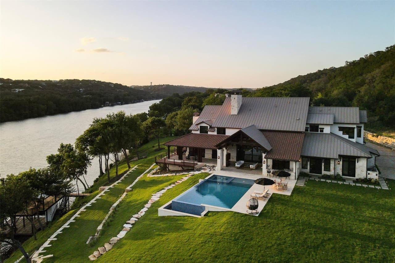 15016  Flat Top Ranch Rd