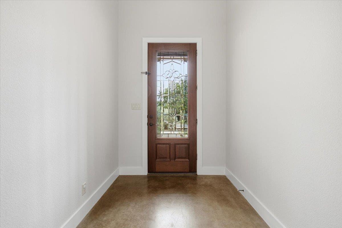 14813  Foy Dr photo 3