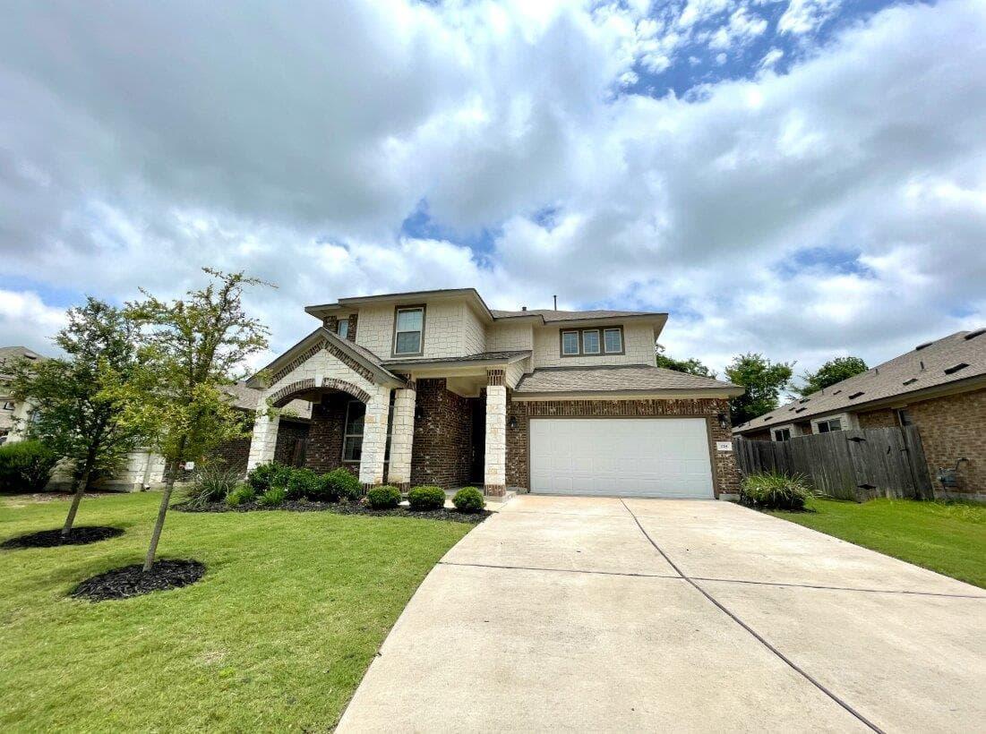 218  Summer Pointe Dr