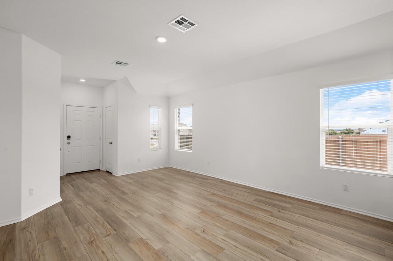 103  Brushy Creek Dr photo 3
