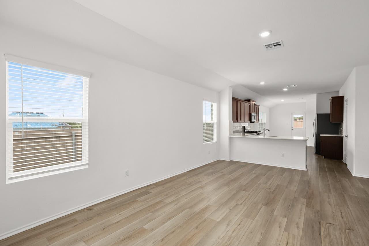 103  Brushy Creek Dr photo 4