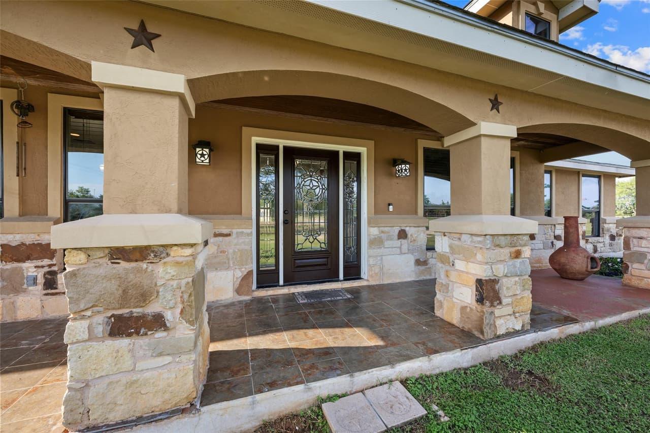 108  Whispering Pines Dr photo 3