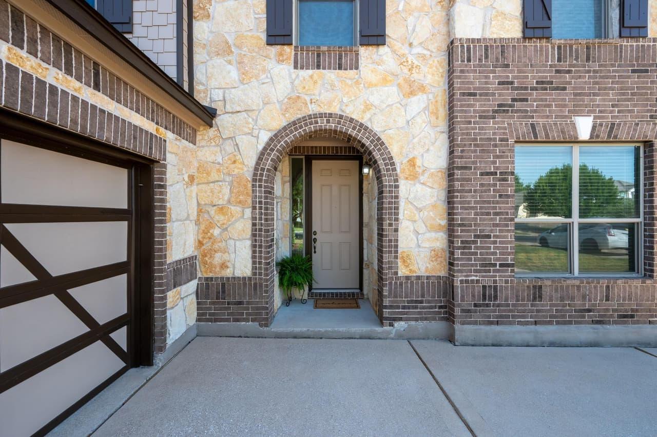 18724  Star Gazer Way photo 3