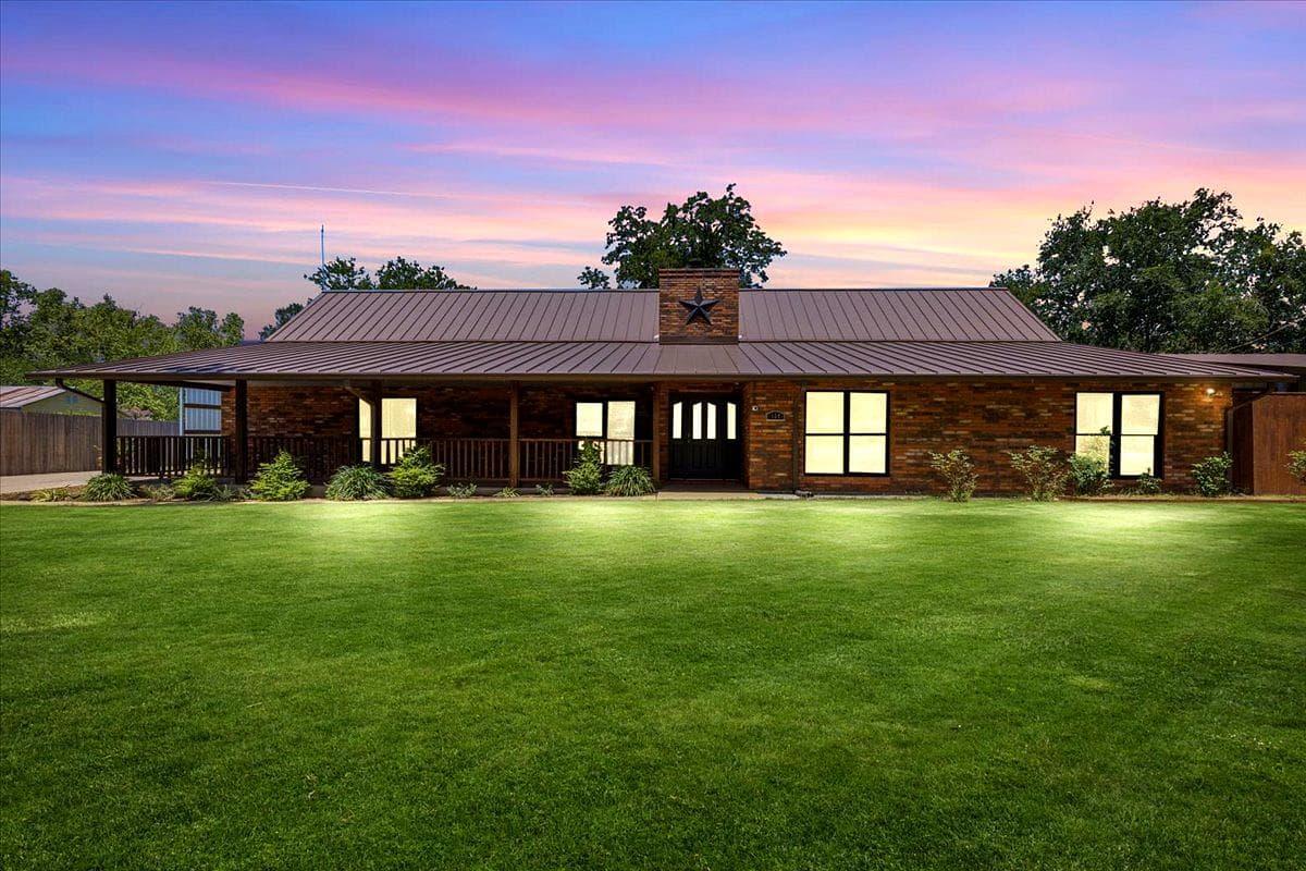 154  Shoreline Dr