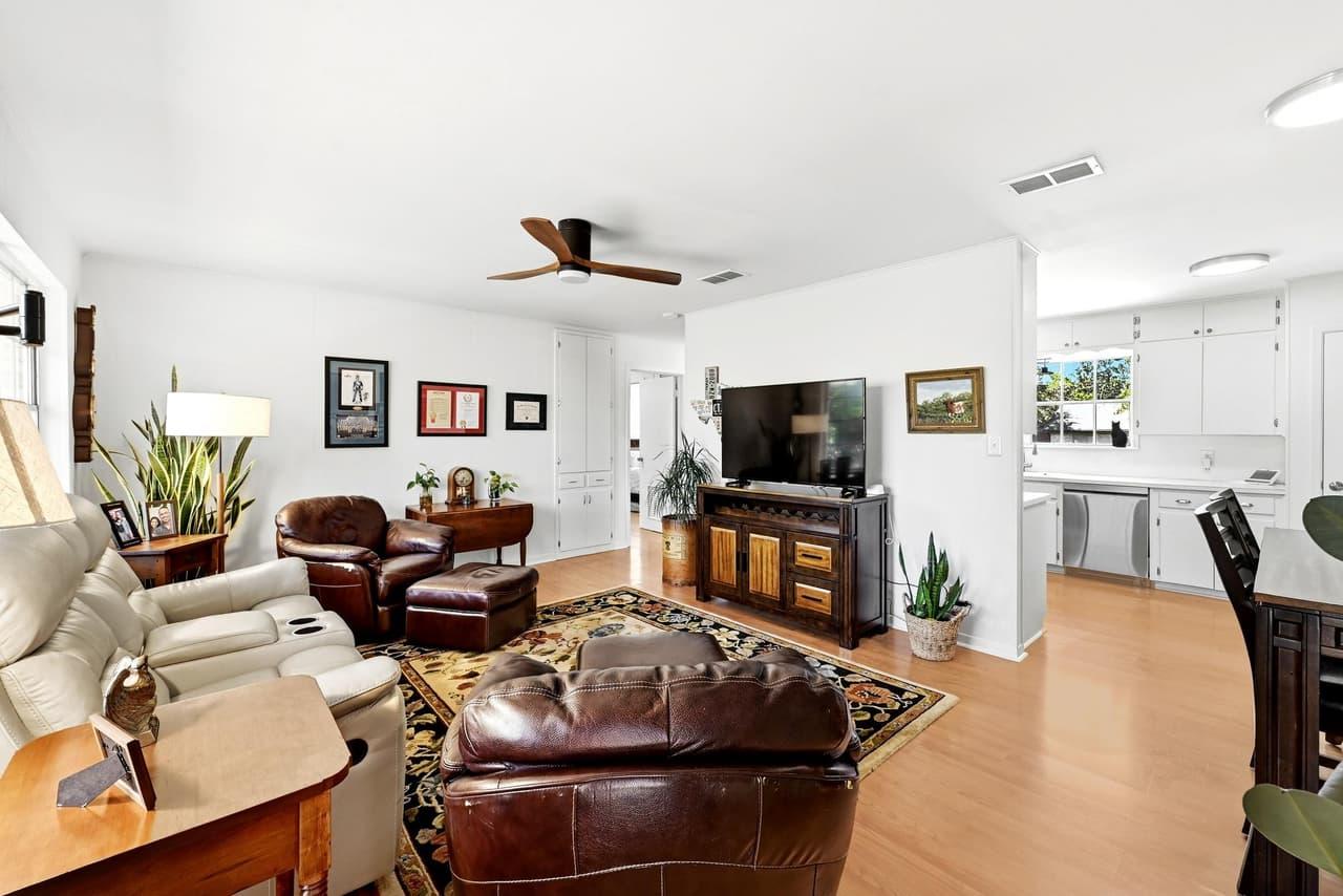 2104  Lanier Dr photo 6