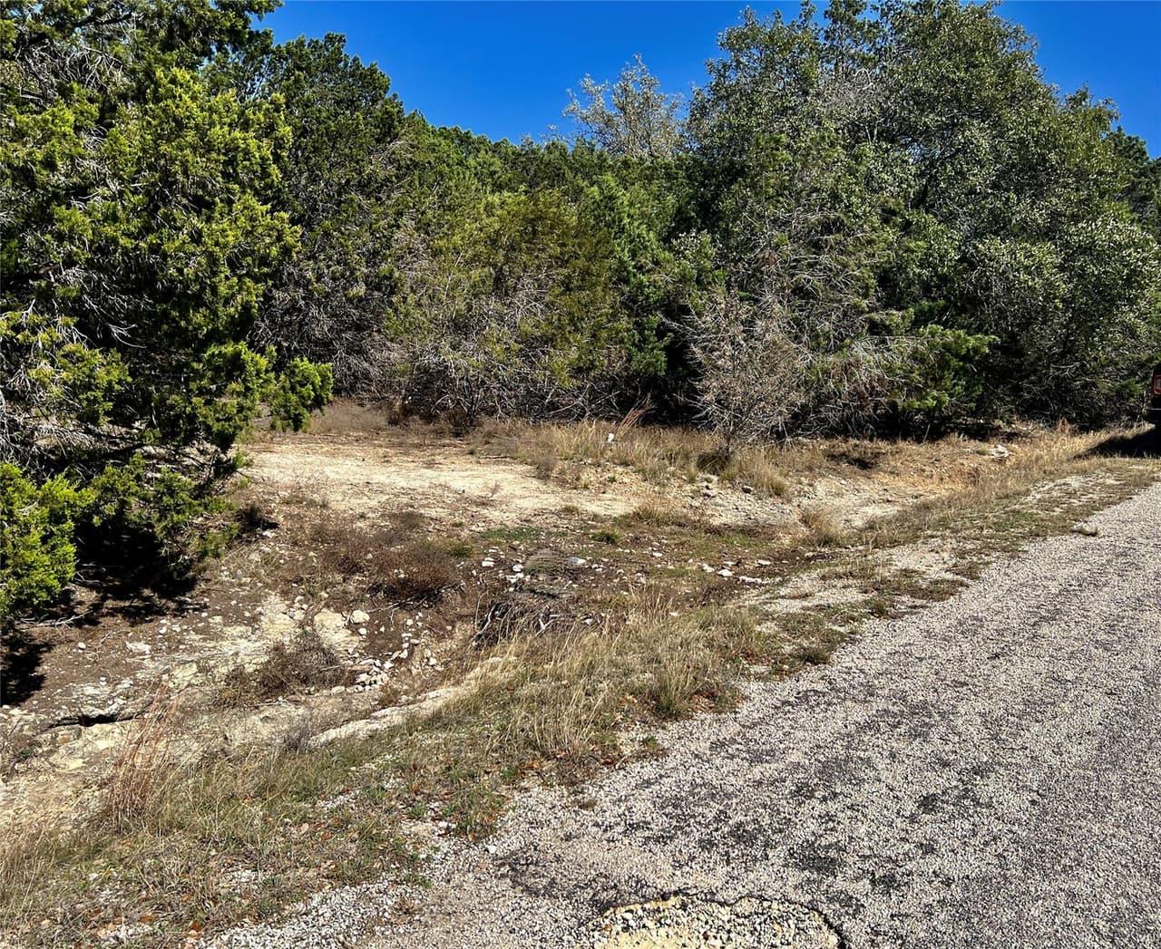 21300  HIGHLAND LAKE Dr photo 6