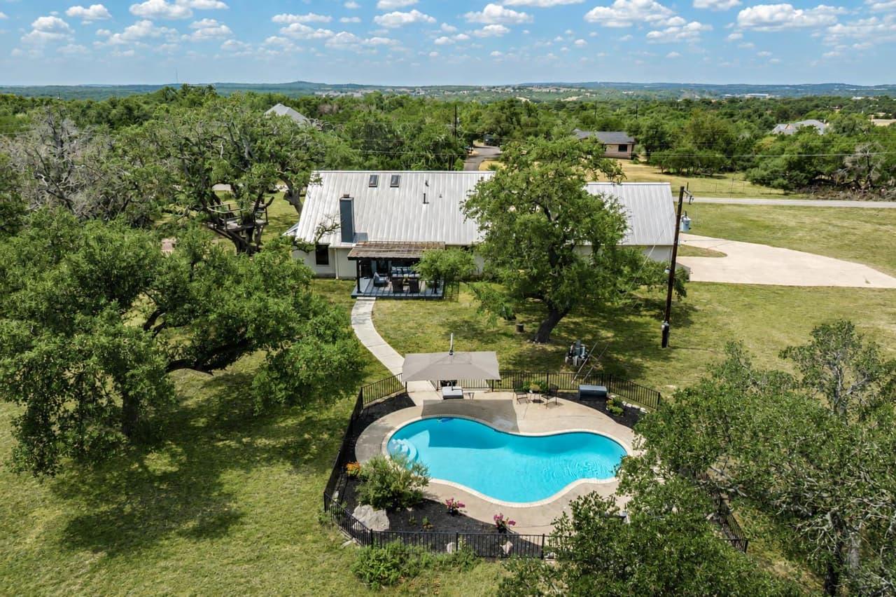 400  Oak Springs Dr photo 4
