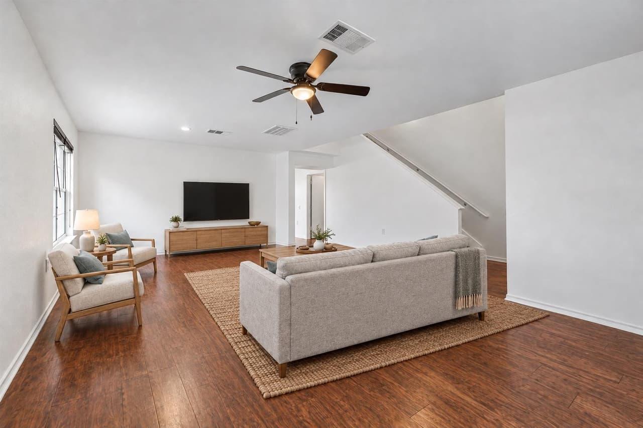 7658  Marble Ridge Dr photo 3