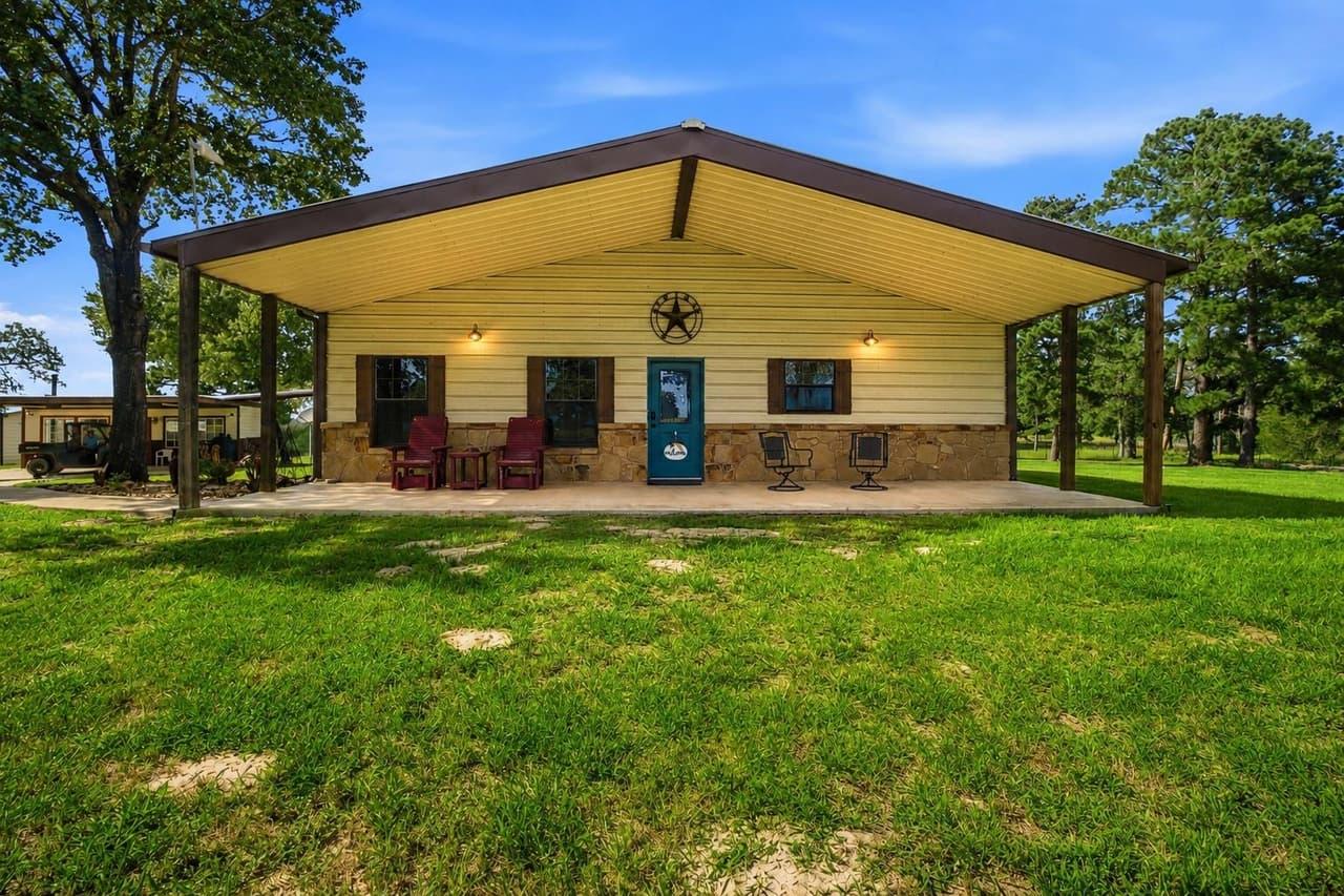 318  Grey Wolf Ln photo 5