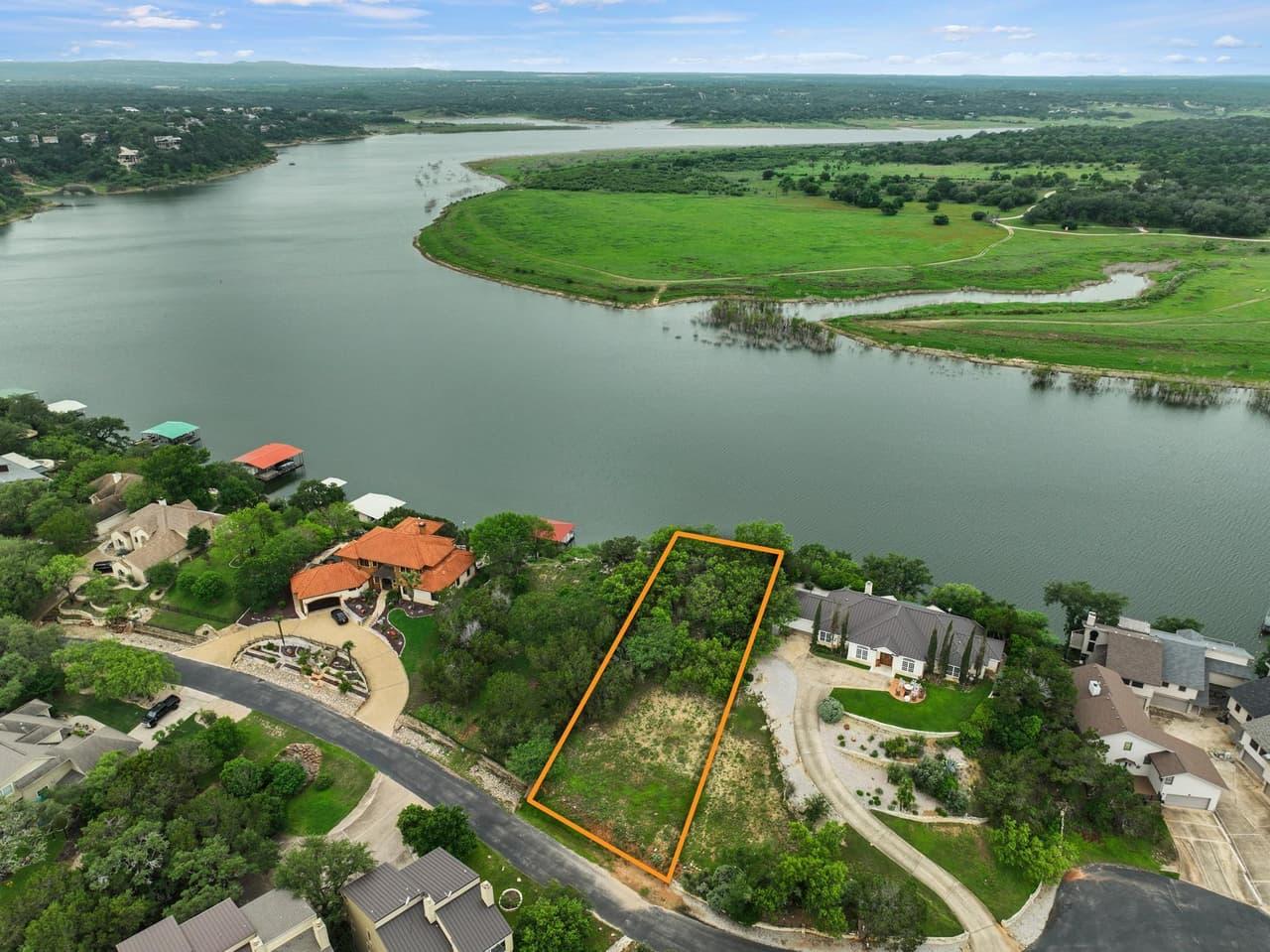 343  Harbor Dr photo 5