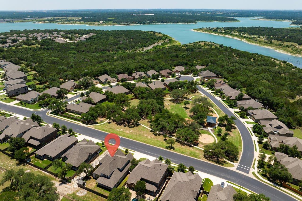 1513  Lakeside Ranch Rd photo 3