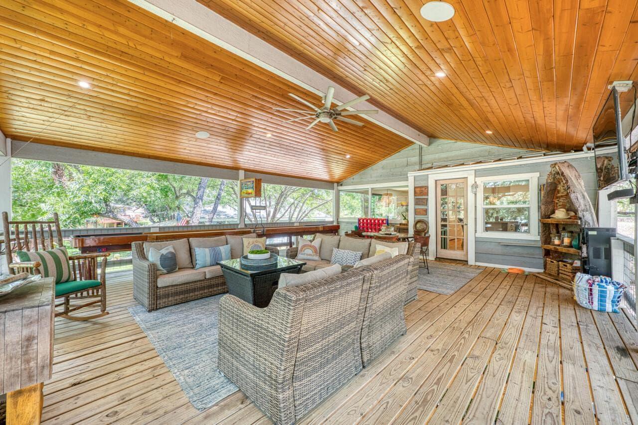 1001  Shorewood Dr photo 6