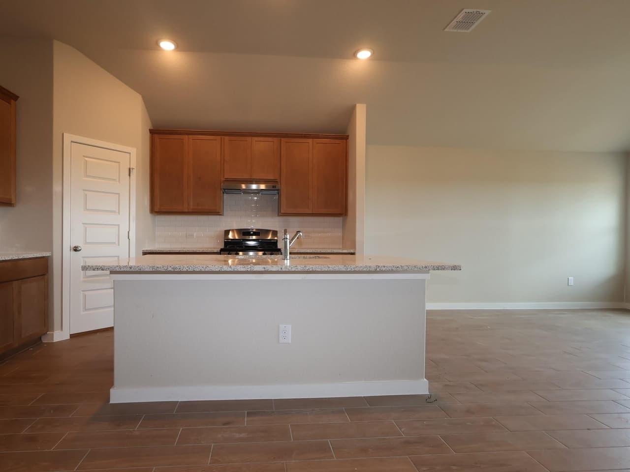 12304  Setting Peak Ln photo 5