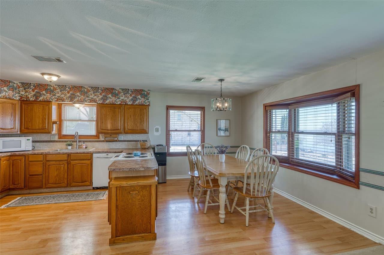 607  County Road 142 None photo 6