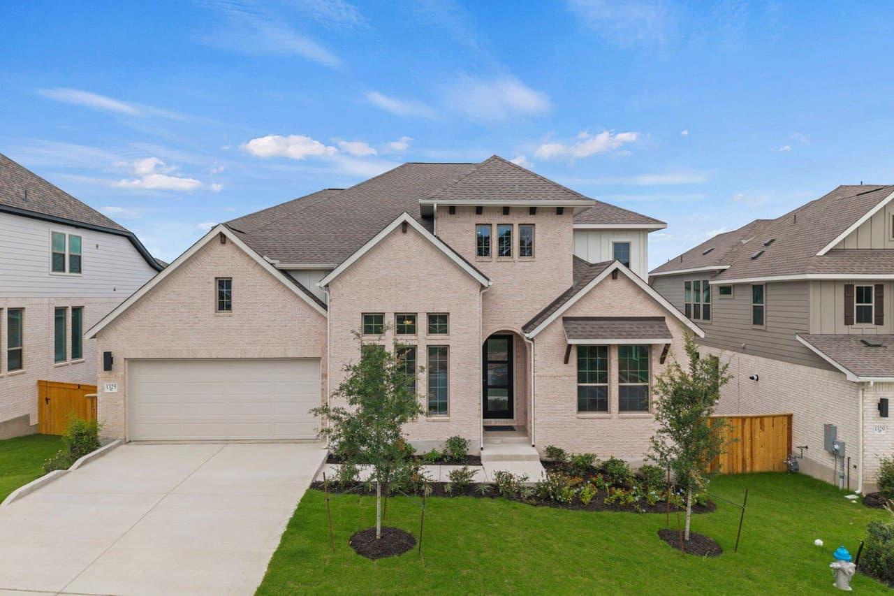 1325  White Daisy Ln photo 3