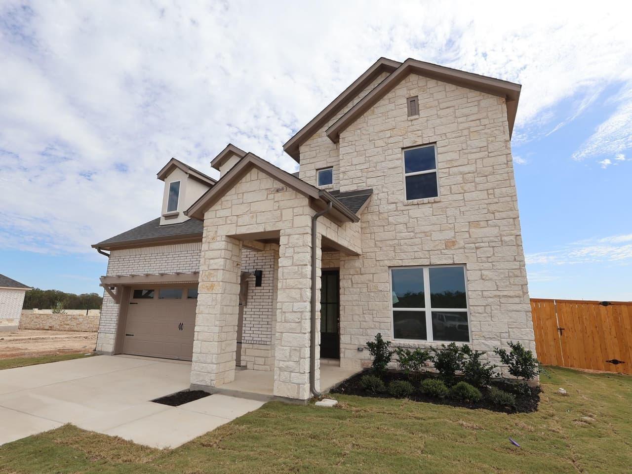 135  Pinky Varner Ct