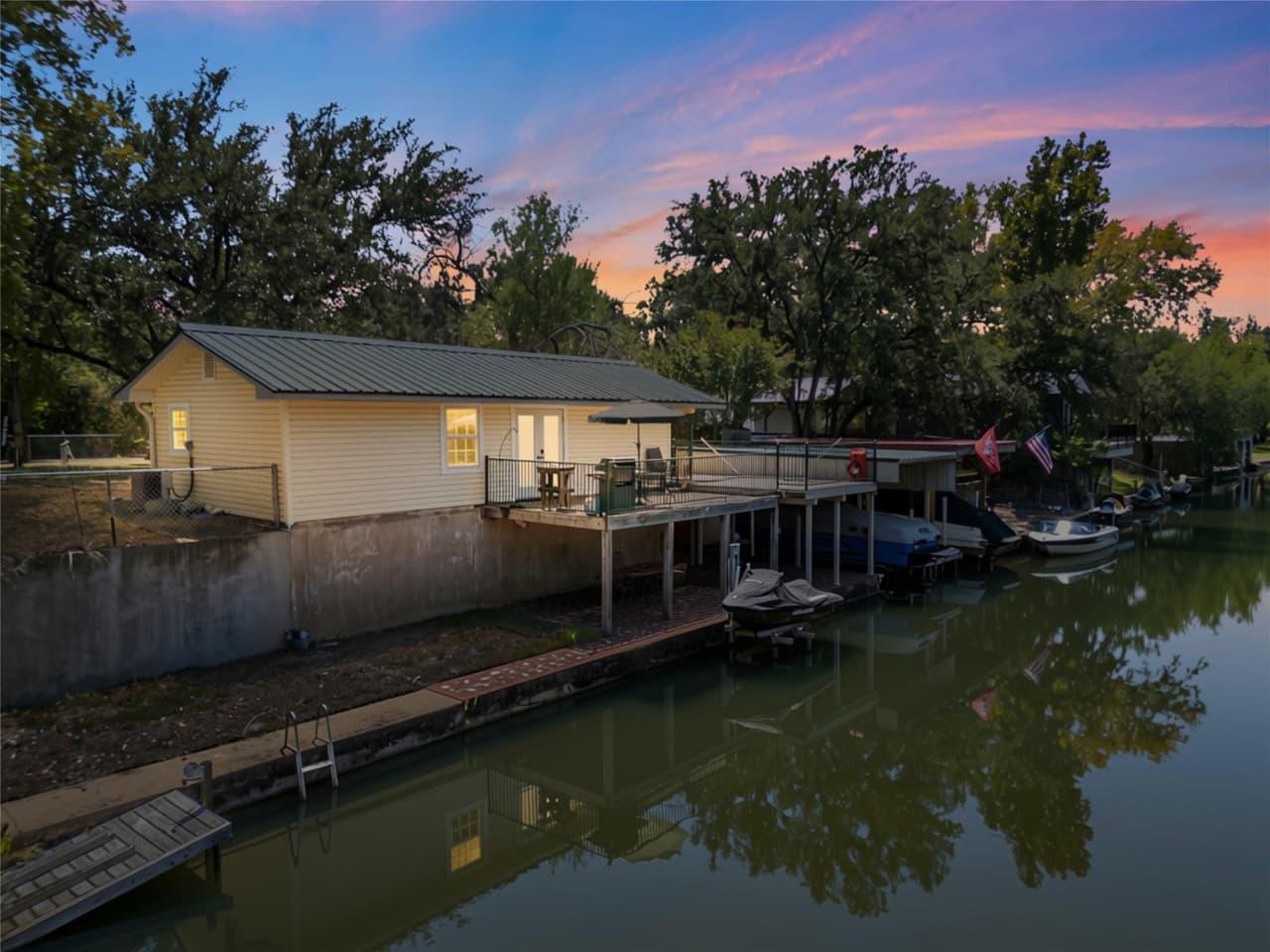 308  County Road 136B None