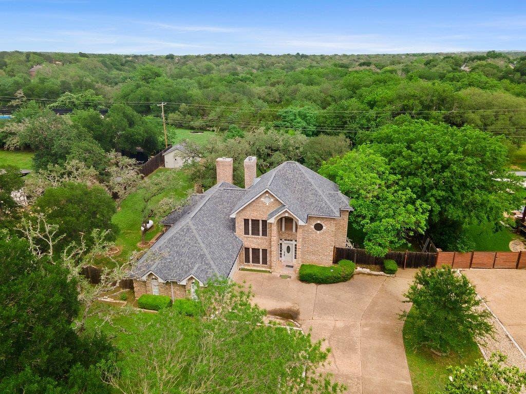 11115  Shady Hollow Dr