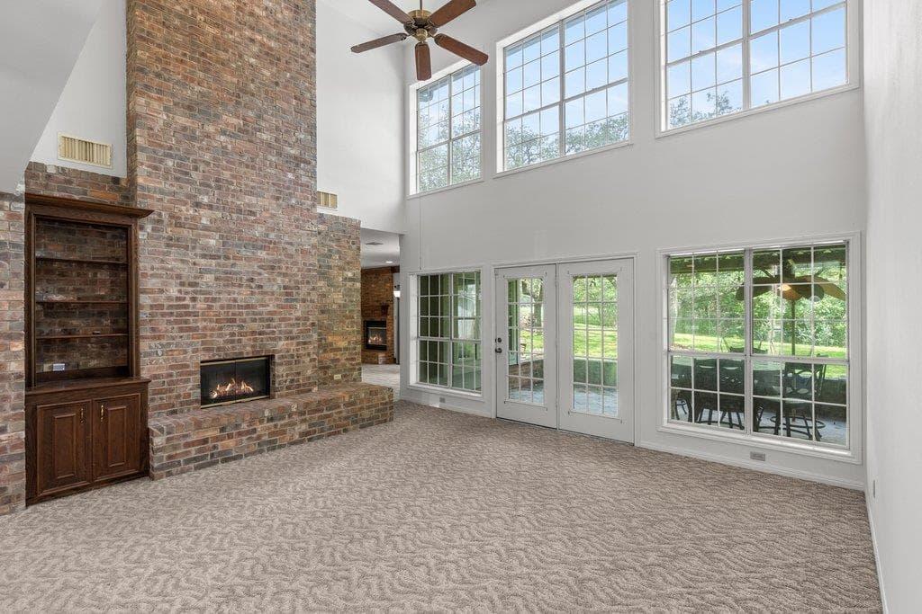 11115  Shady Hollow Dr photo 5