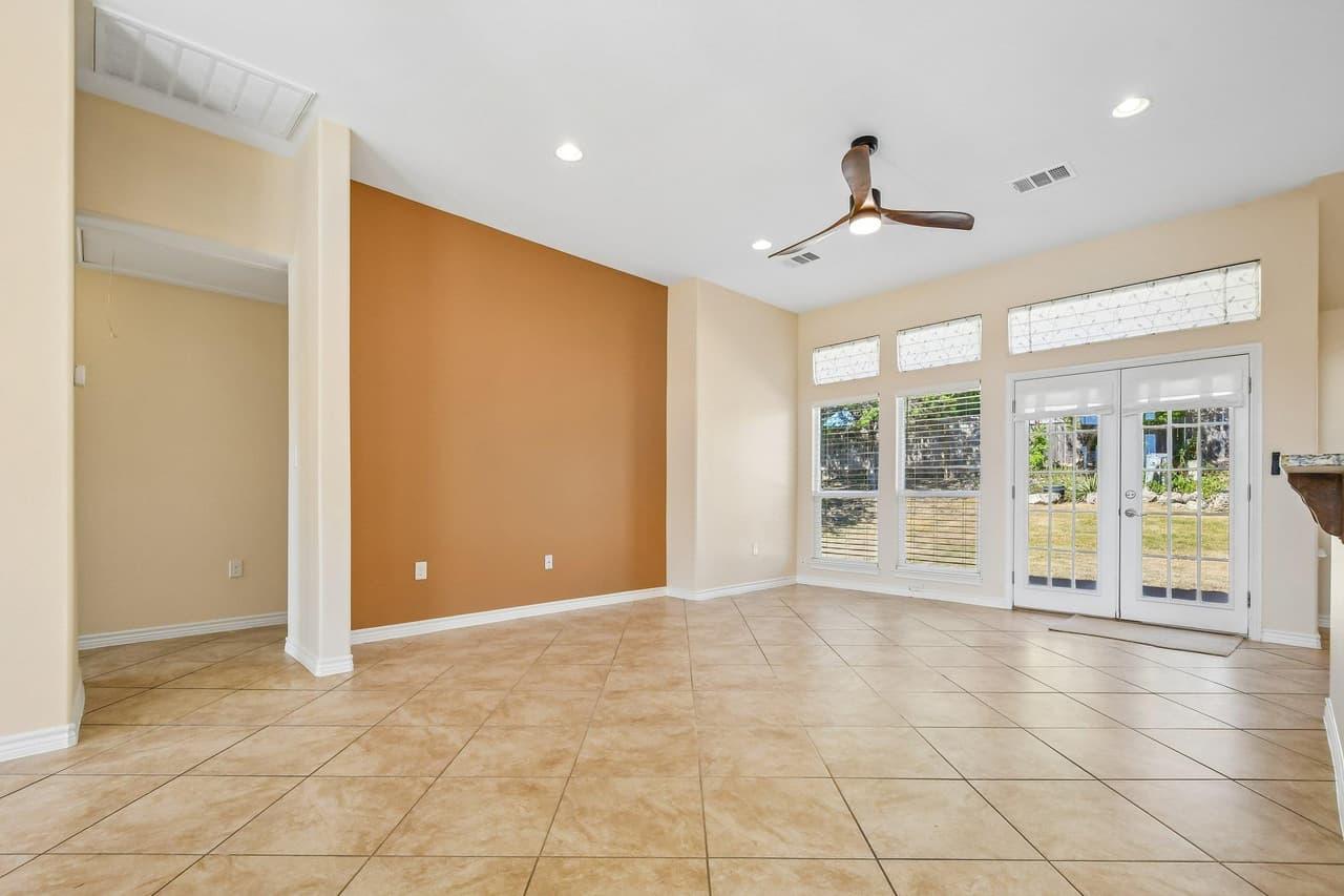 3800  Annapolis Cv photo 6