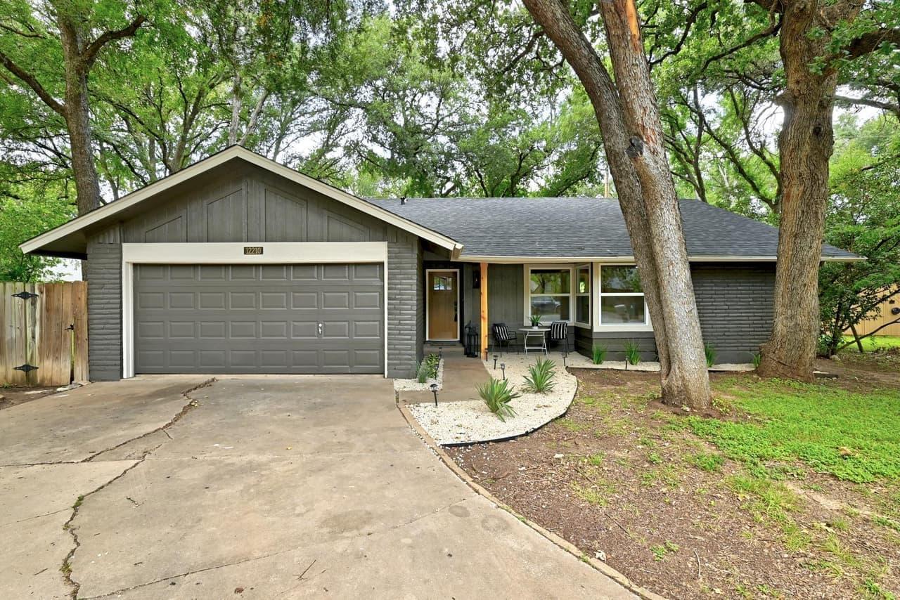 12210  Waxwing Cir