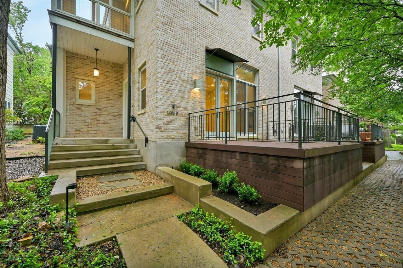 1205  Norwalk Ln  #D photo 3