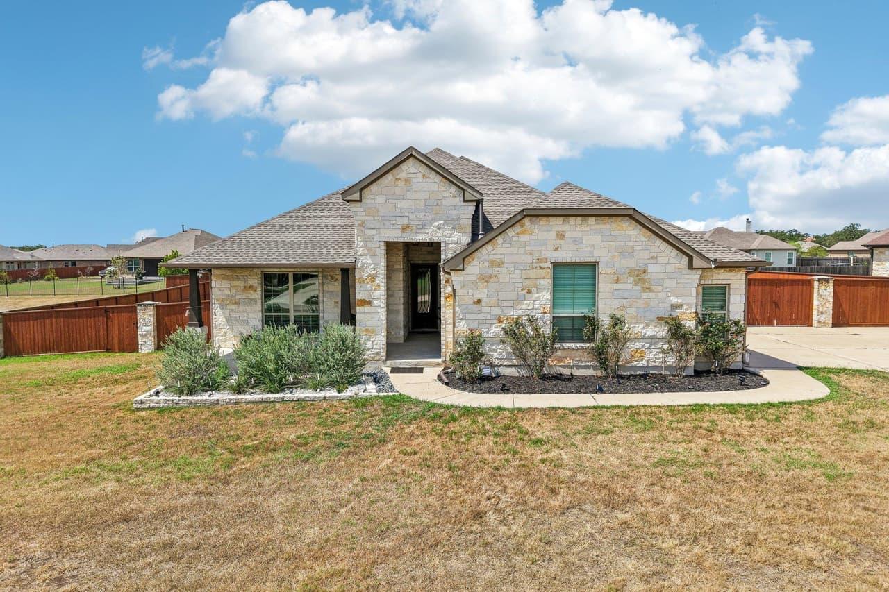 285  Chisholm Trl