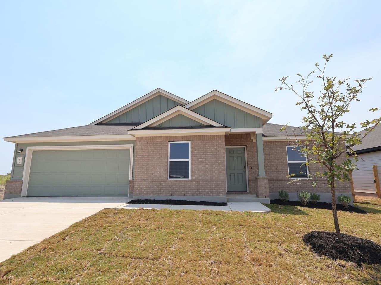 10209  Majestic Hawk Way