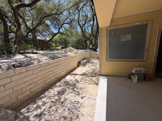 2807  American Dr photo 4