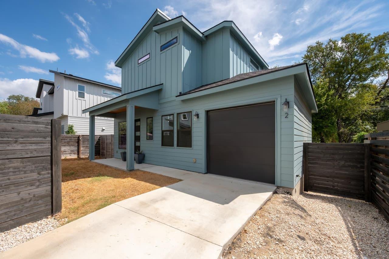 2907  Kuhlman Ave  #2