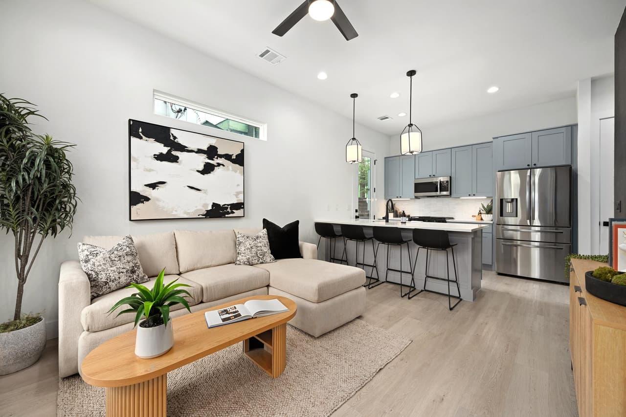 2907  Kuhlman Ave  #2 photo 4