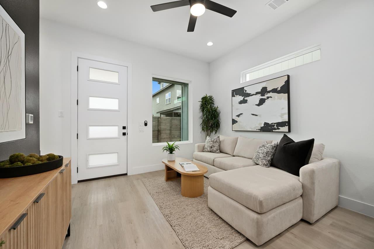 2907  Kuhlman Ave  #2 photo 5