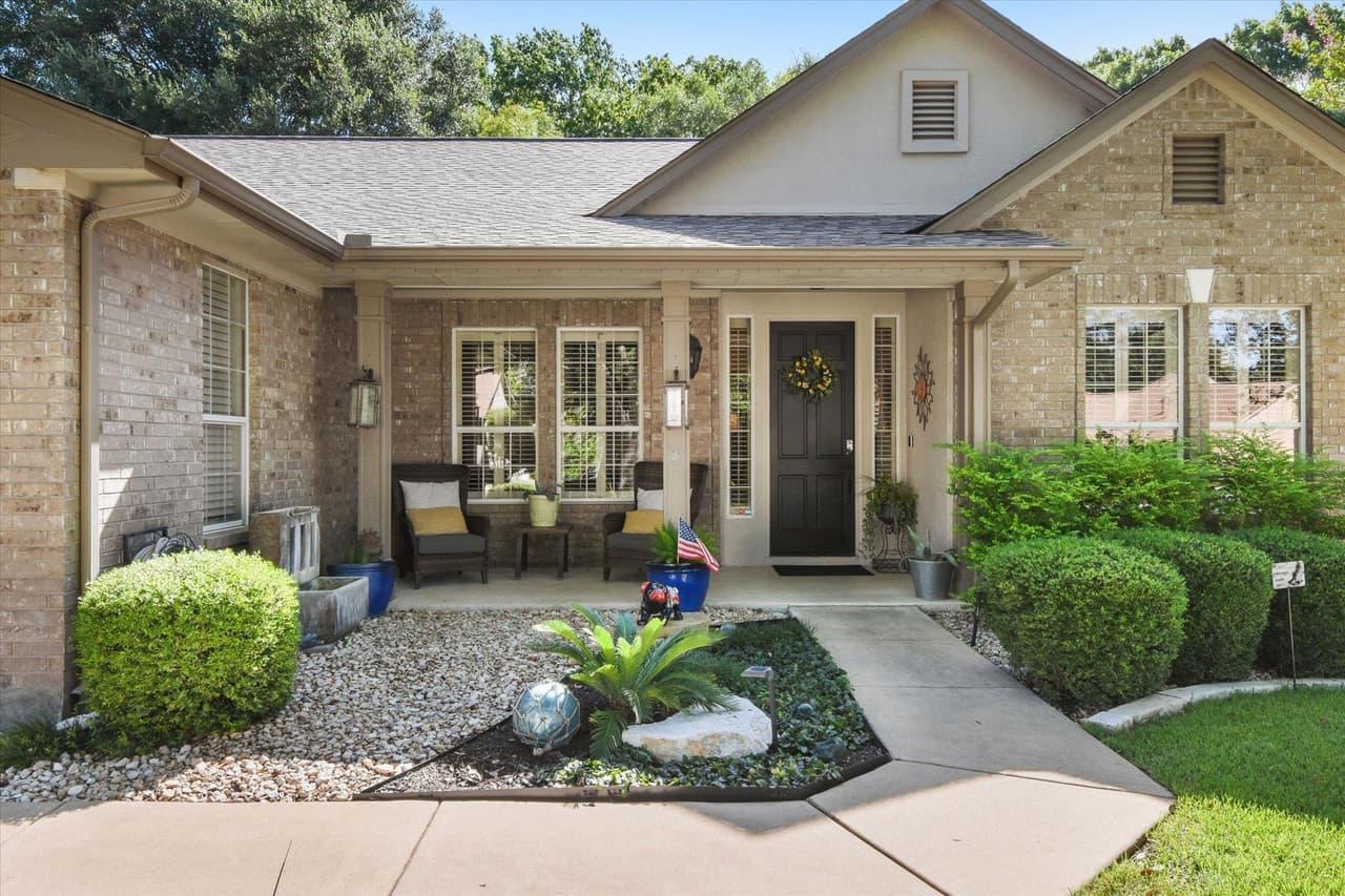 104  Wild Rose Dr photo 4