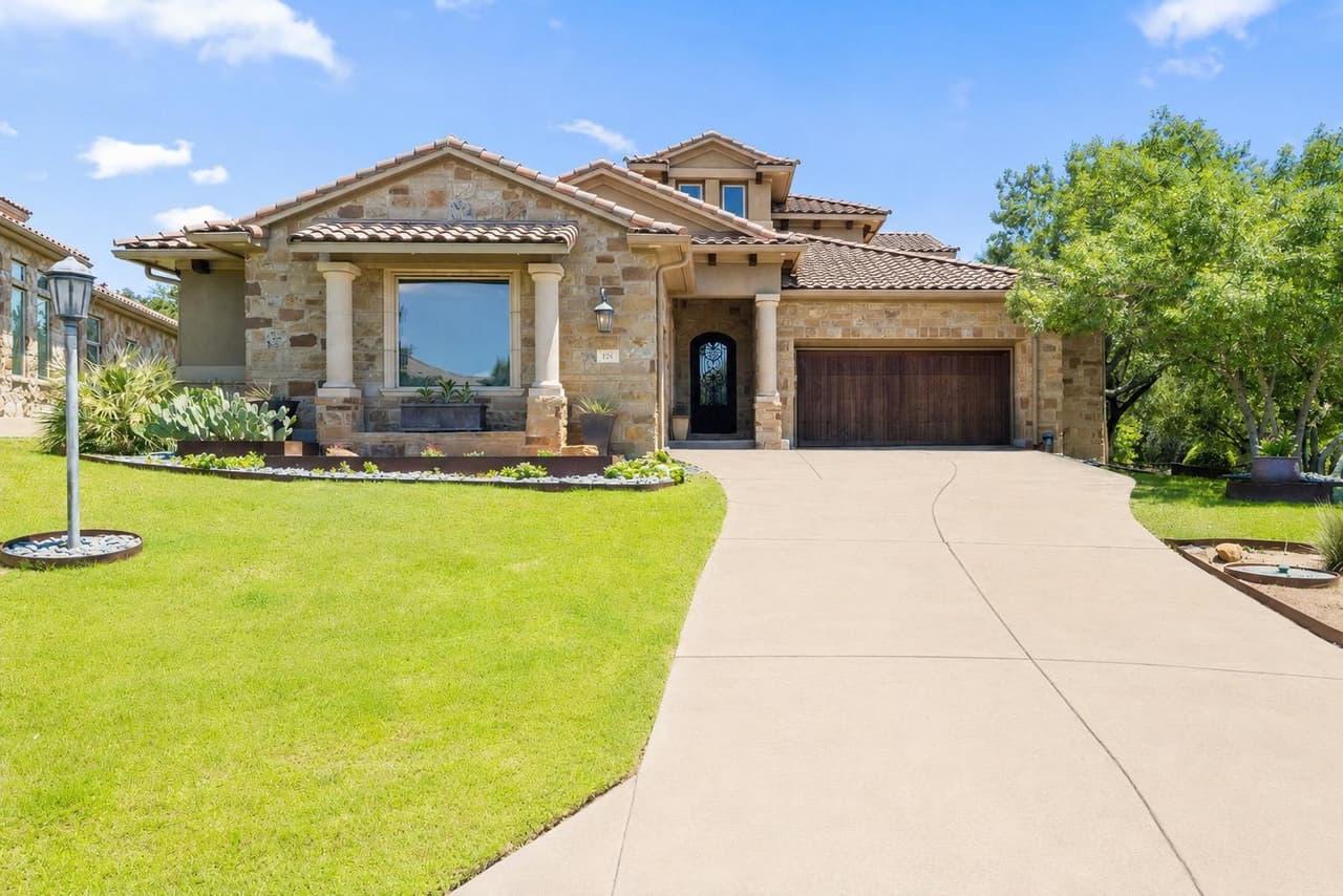105  Aruba Ct