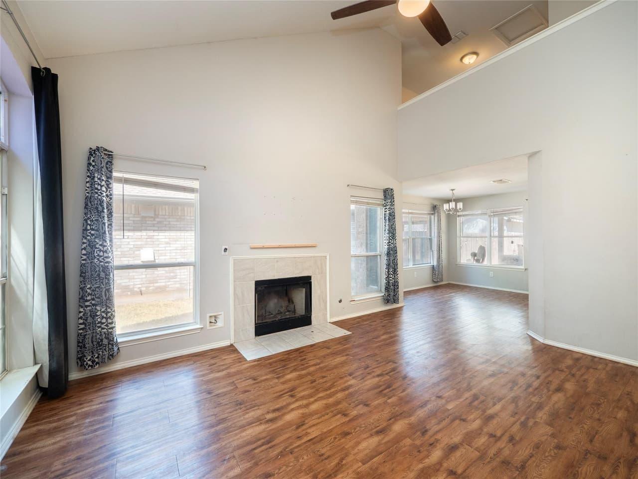 14510  Rumfeldt St photo 2
