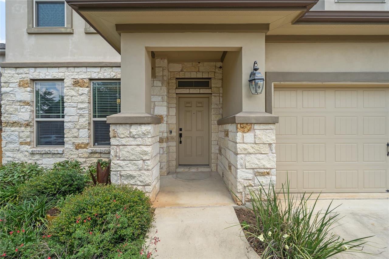 141  Sangaree Dr photo 2