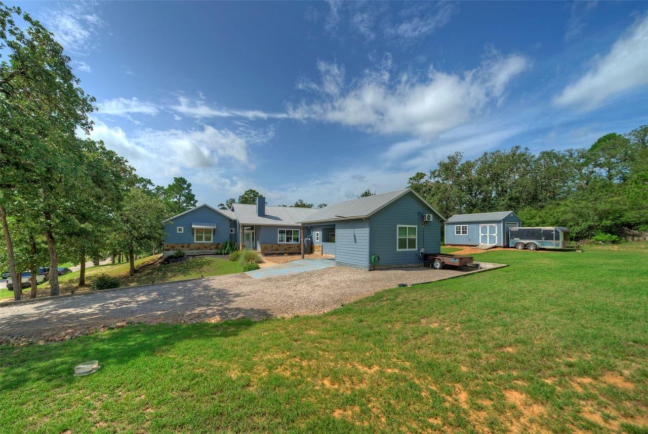 108  Pukoo Dr photo 2